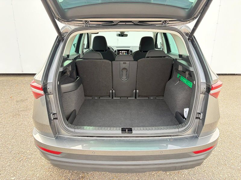 Škoda Karoq (2025) DSG 2.0 TDI / 110 kW / 4x4 / T - fotka 12 z 35