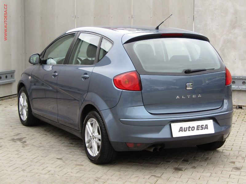 Seat Altea (2010) 1.4 TSi, 1.maj, AC, výhřev - fotka 6 z 17