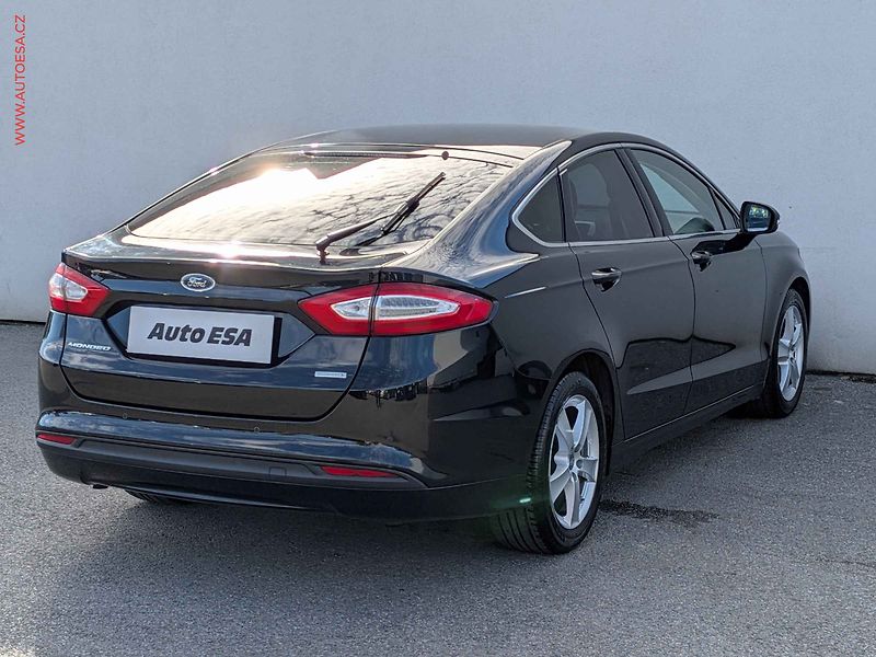 Ford Mondeo (2015) 1.5EB, ČR, Výhř.sed. - fotka 6 z 14
