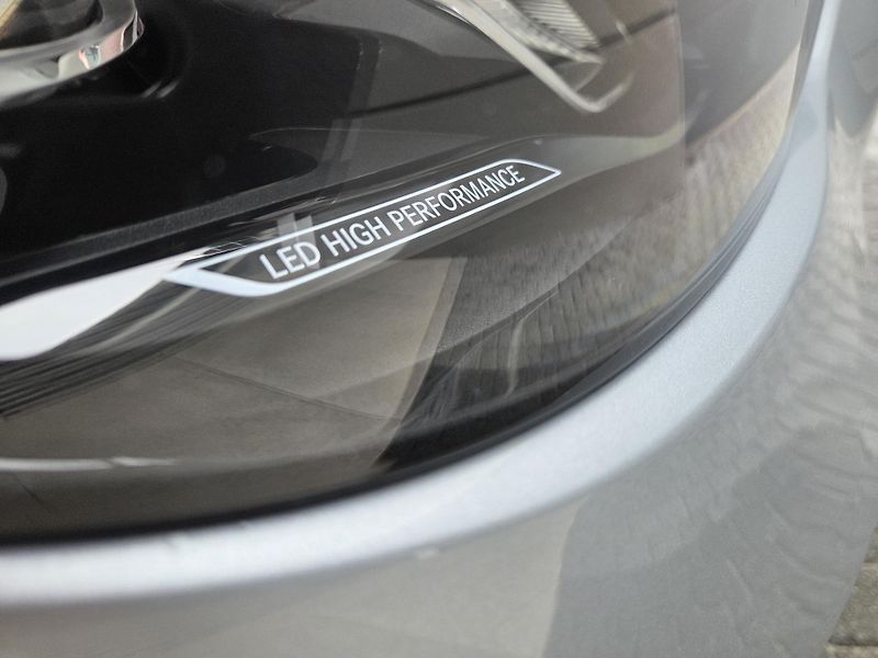 Mercedes-Benz Třídy C 200d Touring MATRIX ACC - fotka 49 z 50