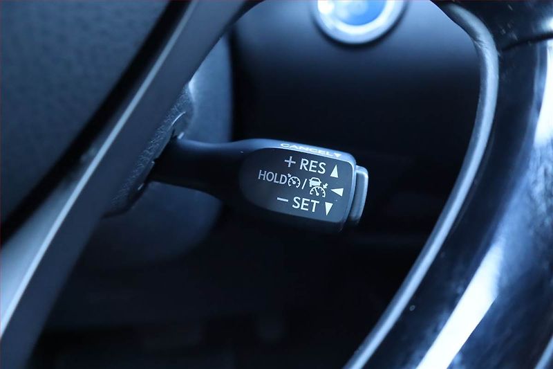 Toyota C-HR (2018) Selection 1.8 Hybrid, Automat - fotka 22 z 24