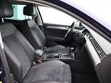 Volkswagen Passat Variant 2,0 TDI 110kW DSG Highline LED - náhled 12