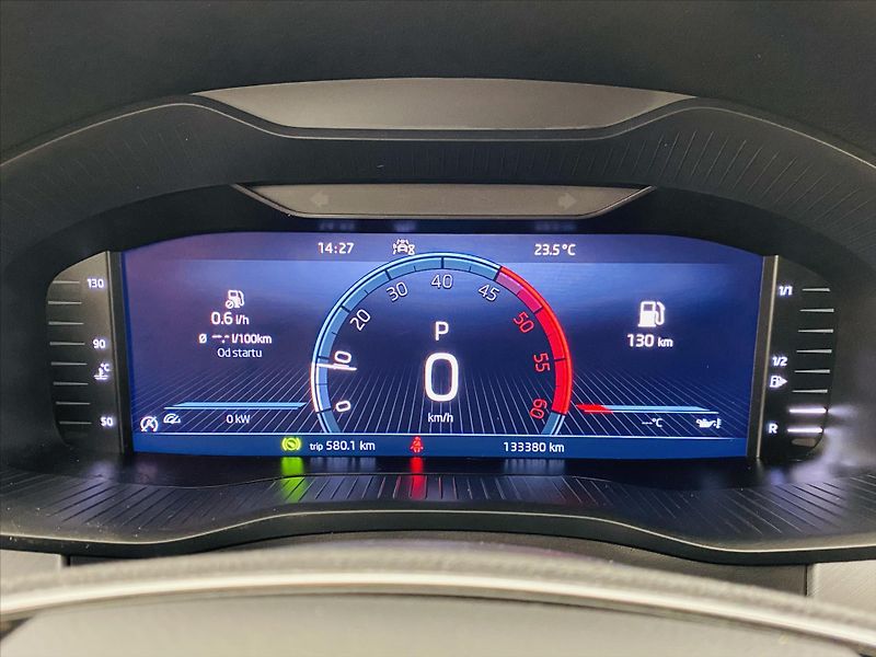 Škoda Kodiaq 2,0 TDI 110kW DSG Ambition - fotka 11 z 26
