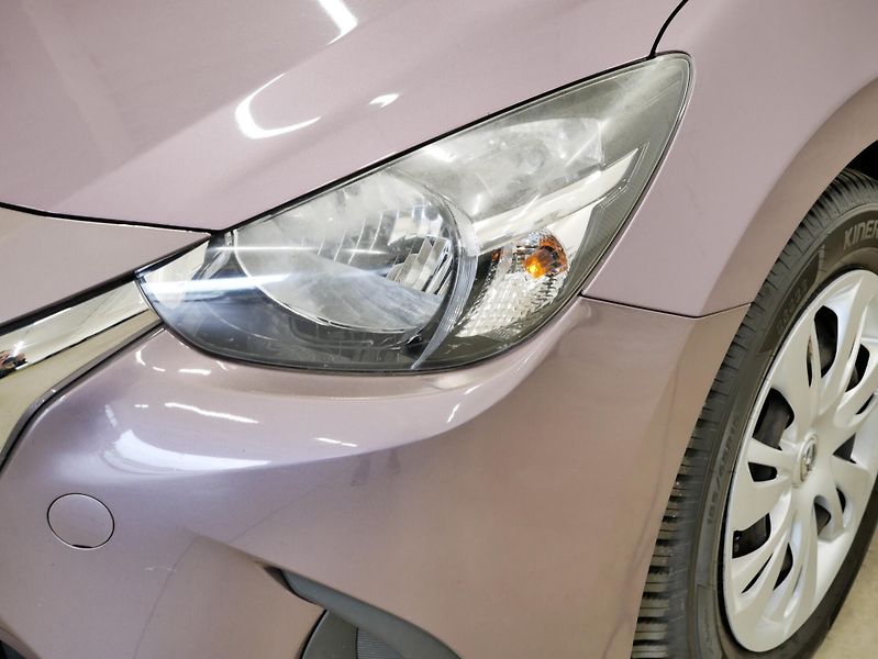 Mazda 2 - fotka 9 z 22