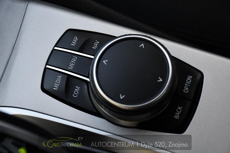 BMW Řada 5 518d ČR 1.M CARPLAY - fotka 35 z 54