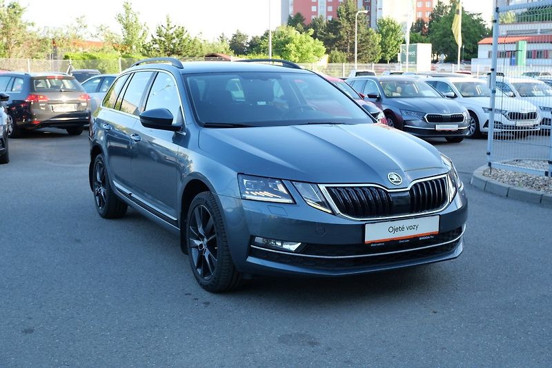 Škoda Octavia - fotka 3 z 6