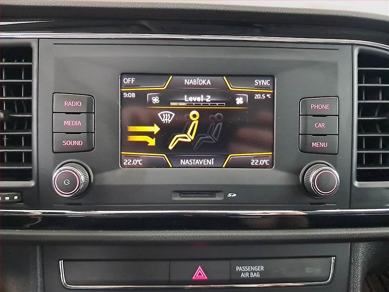 Seat Leon (2015) Style 1.2 TSI, Serv.kniha - fotka 13 z 19
