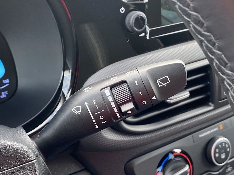 Hyundai i10 1.2i, ČR-1m, Smart, automat - fotka 15 z 31