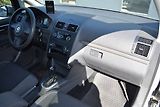 Volkswagen Touran 2,0 TDI DSG,1.M,PDC,KRÁSNÝ! - náhled 12