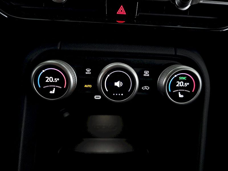 Škoda Kodiaq (2024) 2.0TDi 142kW 4X4 SELECTION 7S - fotka 25 z 35