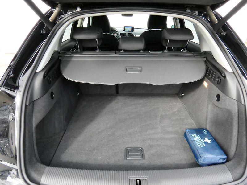 Audi Q3 (2015) 1,4 TFSI 110KW - fotka 30 z 30