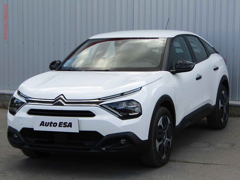 Citroën C4 (2021) 1.2 PT, ČR, servis.kniha, LED - fotka 3 z 22