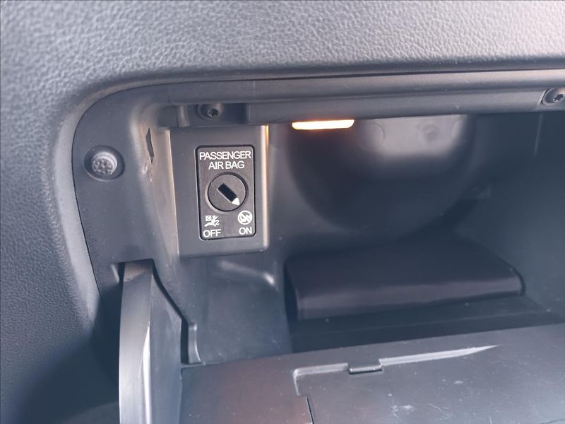 Škoda Rapid 1,2 TSI,81KW,KLIMA,PARKING, - fotka 39 z 39