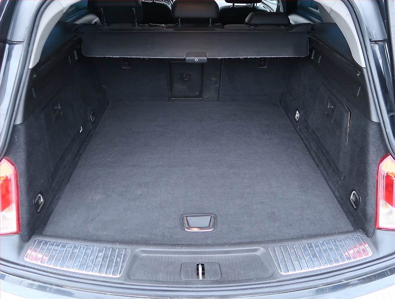 Opel Insignia (2011) 2.0 CDTI, Serv.kniha, po STK - fotka 14 z 26