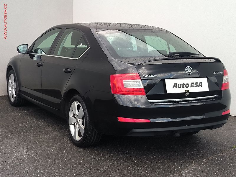 Škoda Octavia (2014) 1.2 TSi, Elegance, bixen, TZ - fotka 6 z 20