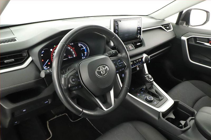 Toyota RAV4 (2021) Comfort 2.5 Hybrid - fotka 14 z 18