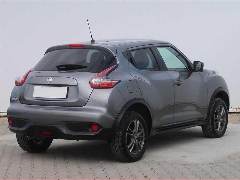Nissan Juke (2019) 1.6 i, Kůže, Navi, Tempomat - fotka 5 z 18