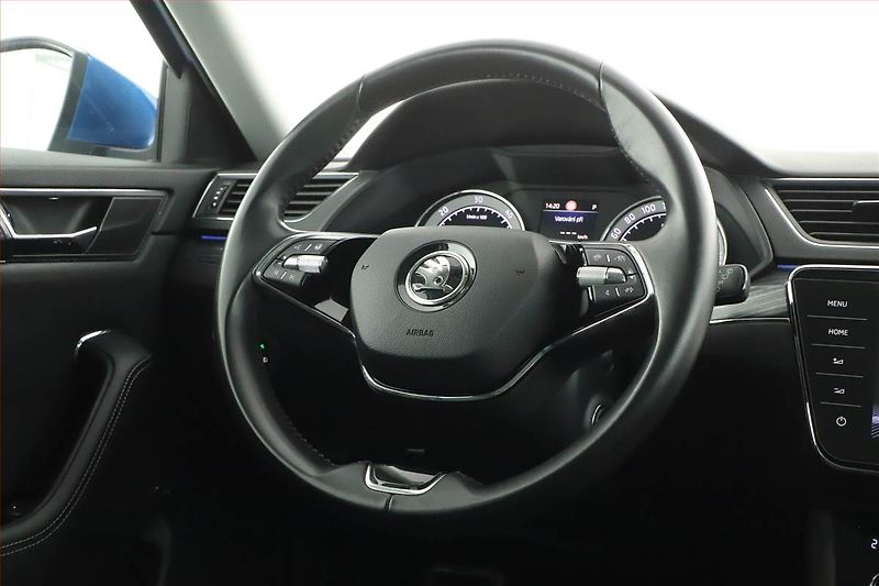 Škoda Superb (2020) 2.0 TDI, Automat, Navi - fotka 8 z 20