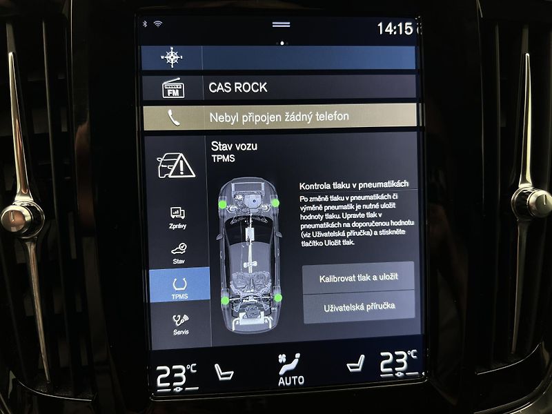 Volvo S90 D4 AWD MOMENTUM AUT - fotka 31 z 44