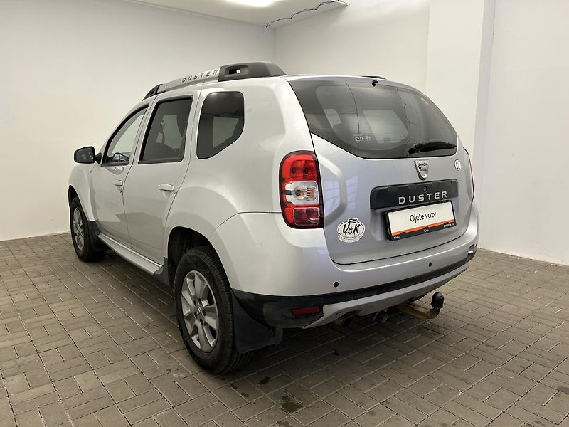 Dacia Duster 1.6 SCe Comfort - fotka 21 z 22