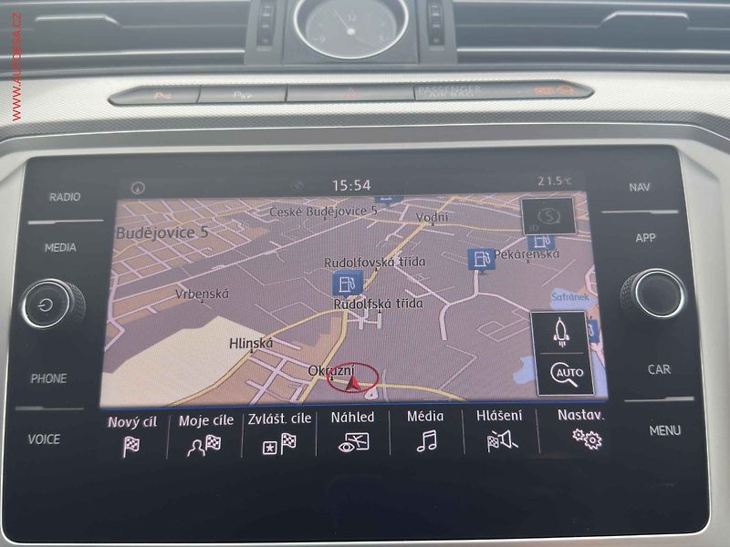 Volkswagen Passat (2019) 2.0 TDi, 2.maj, DSG, navi. - fotka 19 z 26