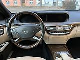Mercedes-Benz Třídy S (2013) 500 4Matic - náhled 21
