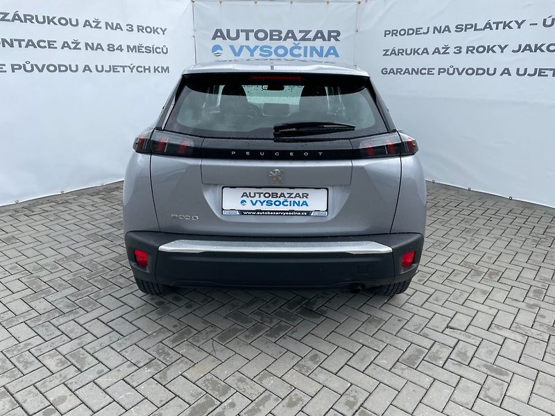 Peugeot 2008 (2021) 1.2PT 74kW! 1.maj! Navi! LED! - fotka 5 z 32
