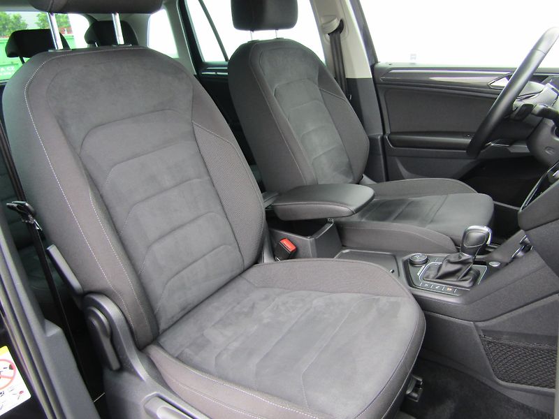 Volkswagen Tiguan (2018) Highline 2.0 BiTDI DSG 4MOTION - fotka 22 z 30