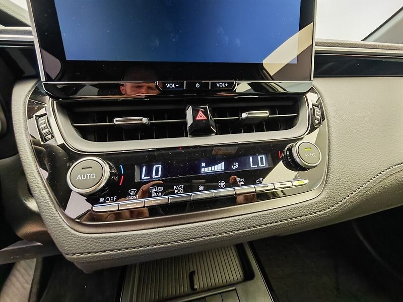 Toyota Corolla Cross 2.0 Hybrid ( 178 k ) 4x4 GR SP - fotka 36 z 42