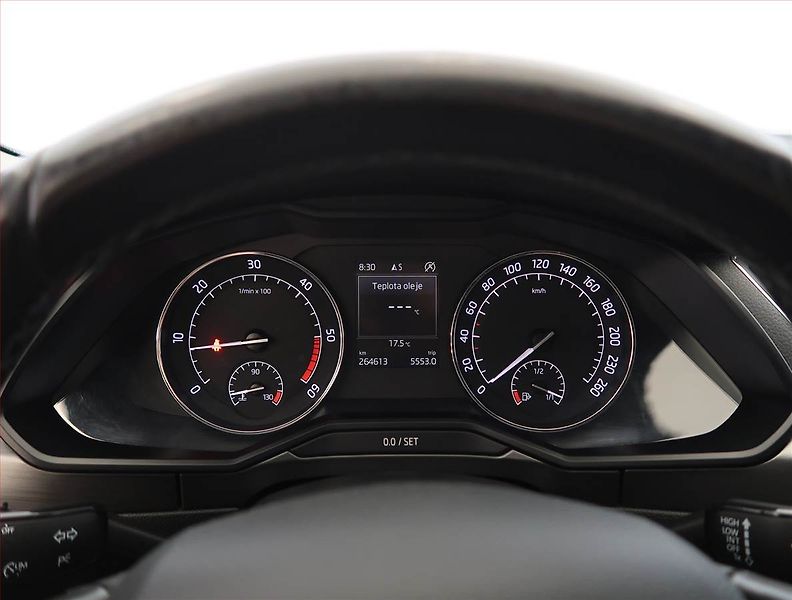 Škoda Superb (2015) Style 2.0 TDI, Automat, Kůže - fotka 11 z 27