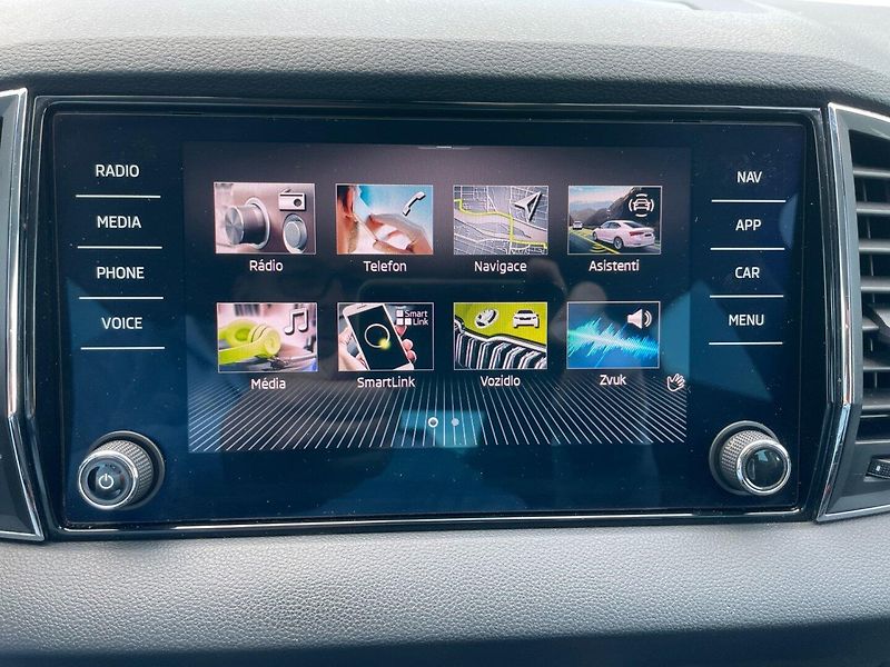 Škoda Karoq (2022) 2.0TDi Style+! Tažné! ČR+1.maj - fotka 27 z 39
