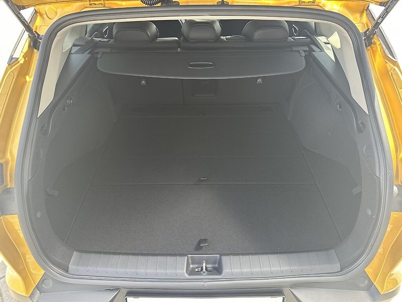 Kia K4 Sportswagon (2026) 1,6 T-GDi 7DCT 132 kW TOP - fotka 6 z 6