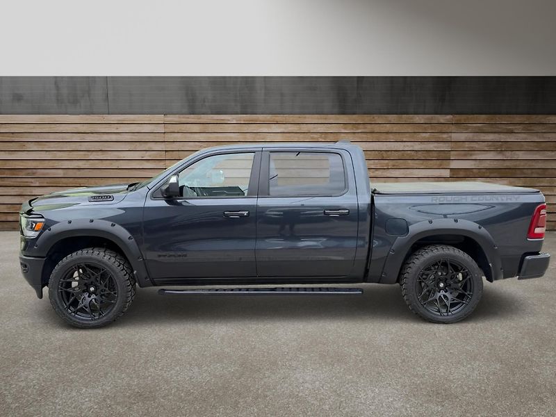 Dodge RAM (2019) +HEMI+LPG+OFFROAD PAKET+ - fotka 6 z 21