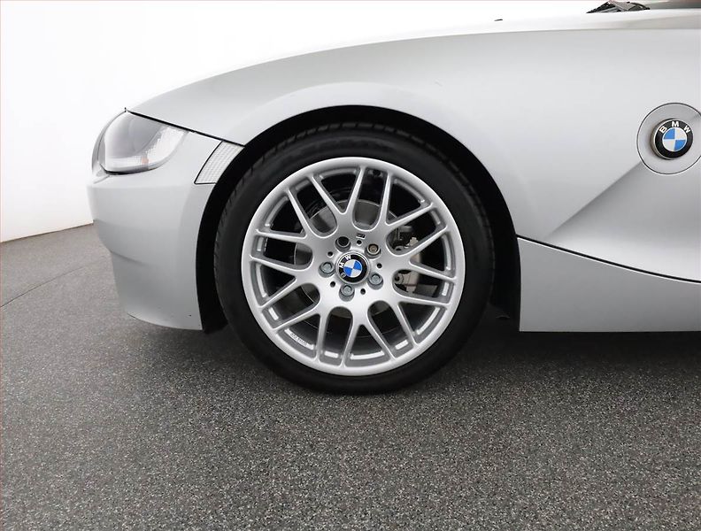 BMW Z4 (2010) 2.0i, Kůže, Tempomat - fotka 17 z 17