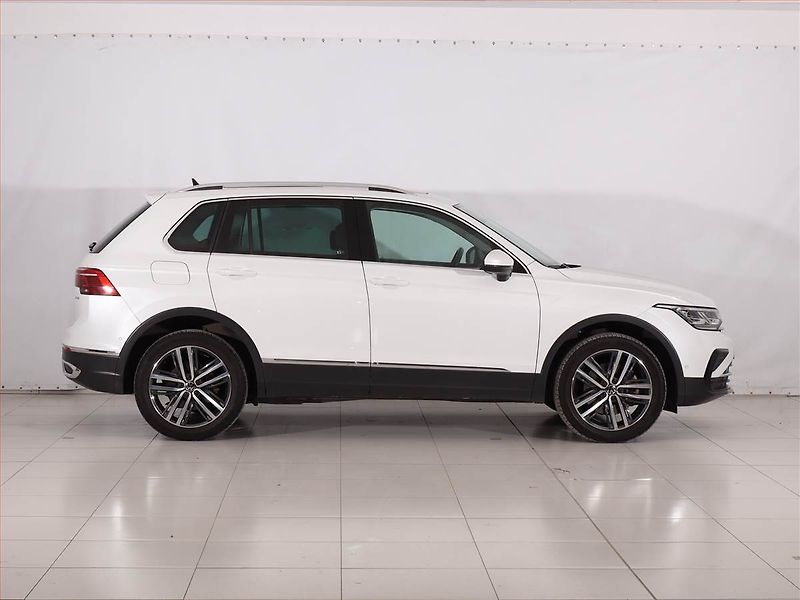 Volkswagen Tiguan (2022) 1.4 TSI eHybrid - fotka 6 z 21