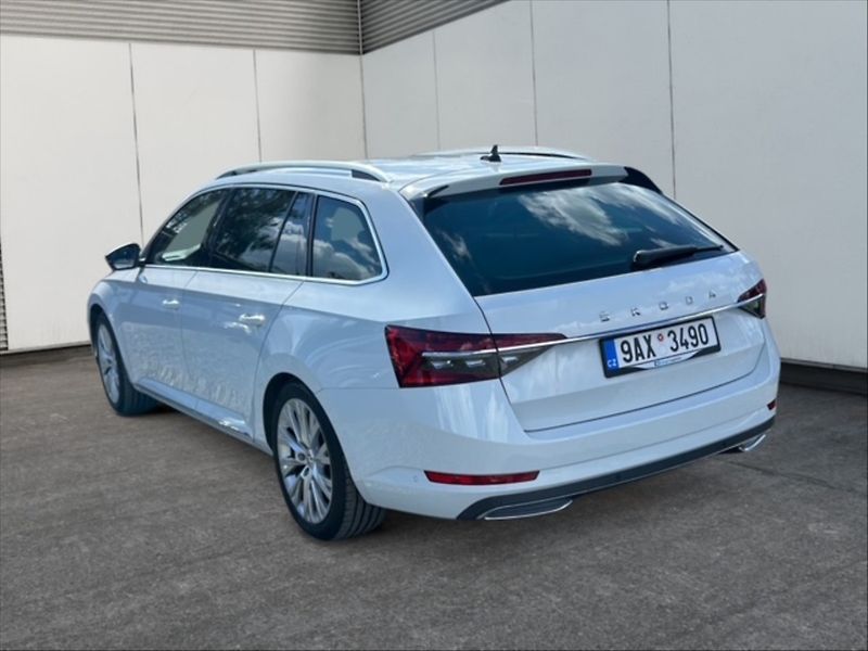 Škoda Superb 2,0 TDI 147 4x4 L&K DSG - fotka 4 z 11