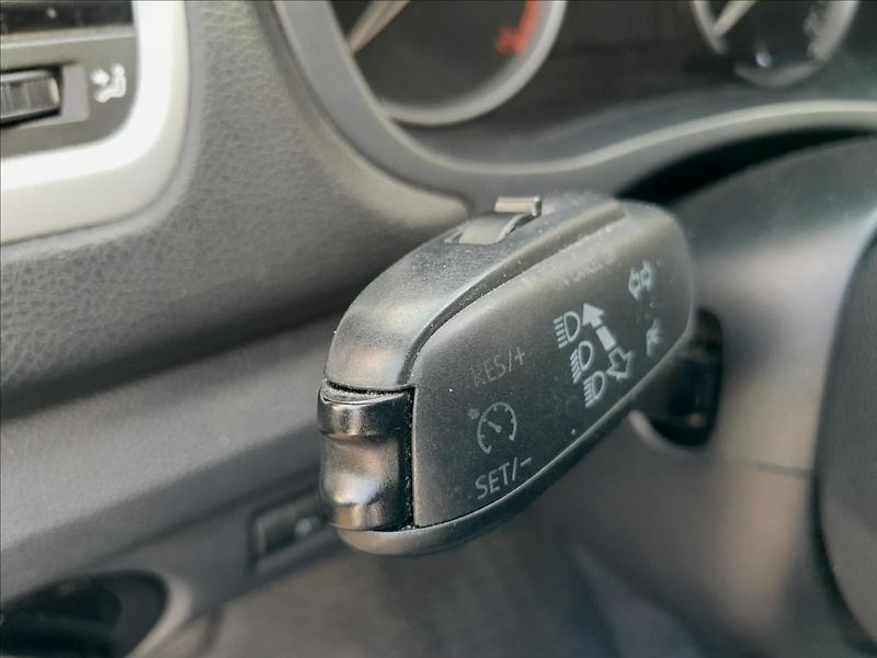 Škoda Fabia II 1.2 i 51kW KOMBI - fotka 39 z 53