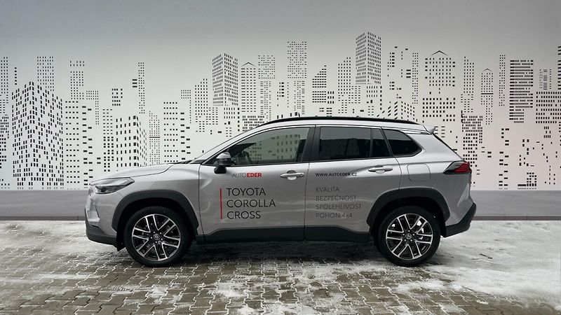 Toyota Corolla 1,8 Hybrid e-CVT Style - fotka 2 z 8
