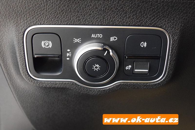Mercedes-Benz GLB 200d BUSINESS 95 000KM 12/2021 - fotka 34 z 69