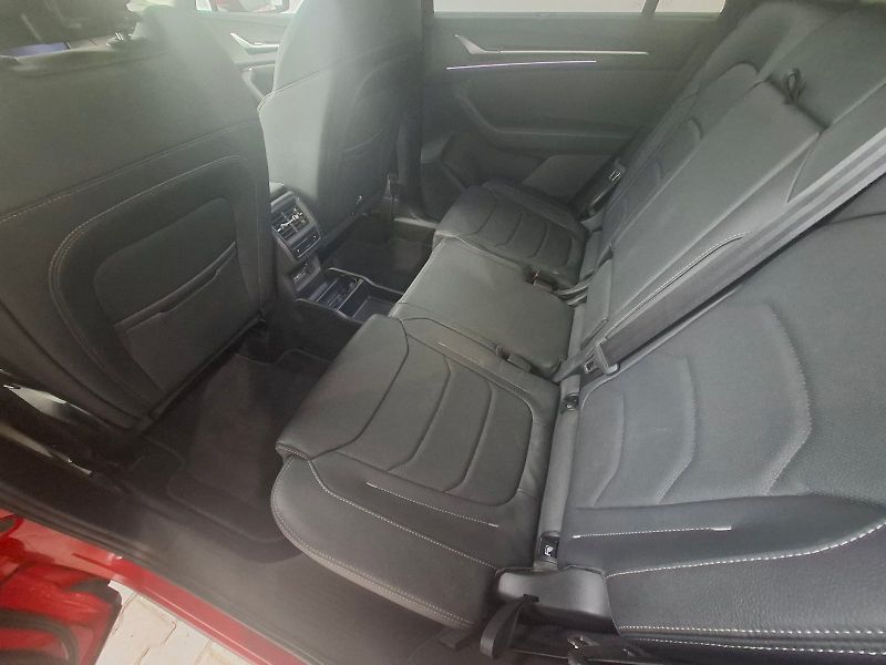 Škoda Kodiaq (2024) SELECTION 4X4 TD 142/2.0 A7A - fotka 36 z 52