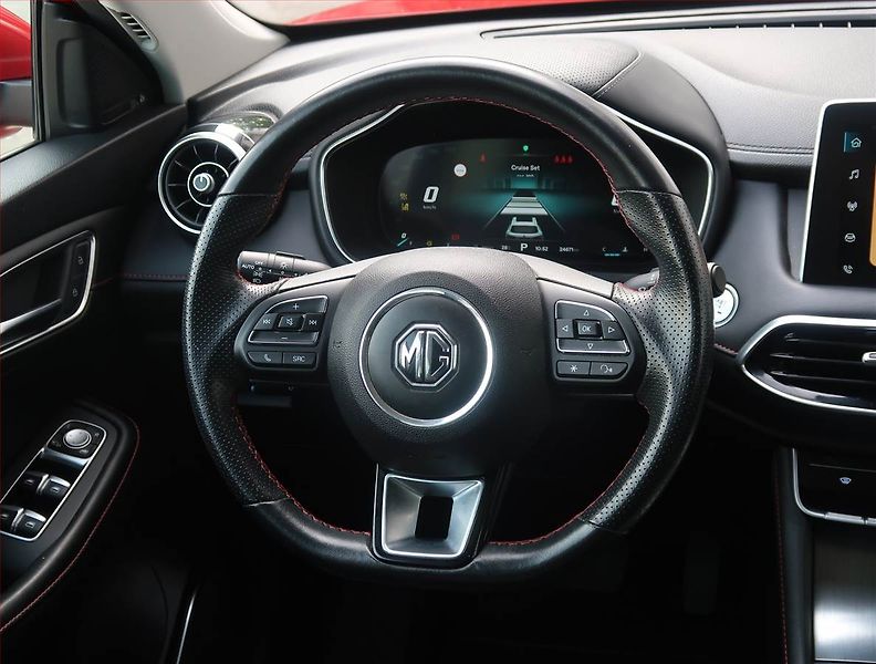 MG HS (2023) Excite 1.5 TGI - fotka 16 z 28