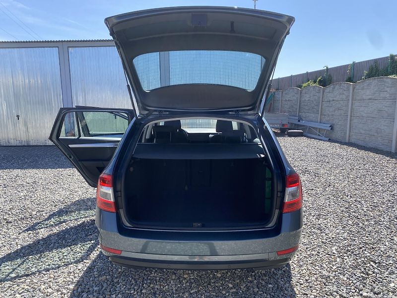 Škoda Octavia 1.6TDi 115PS DSG DPH REZERVACE - fotka 104 z 154