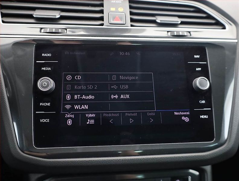 Volkswagen Tiguan (2018) Comfortline 2.0 TDI, 4X4 - fotka 12 z 19