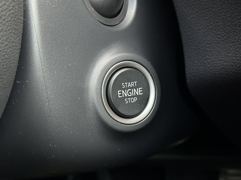 Škoda Fabia 1.0TSi 116PS Monte Carlo Bi-LE - fotka 17 z 36
