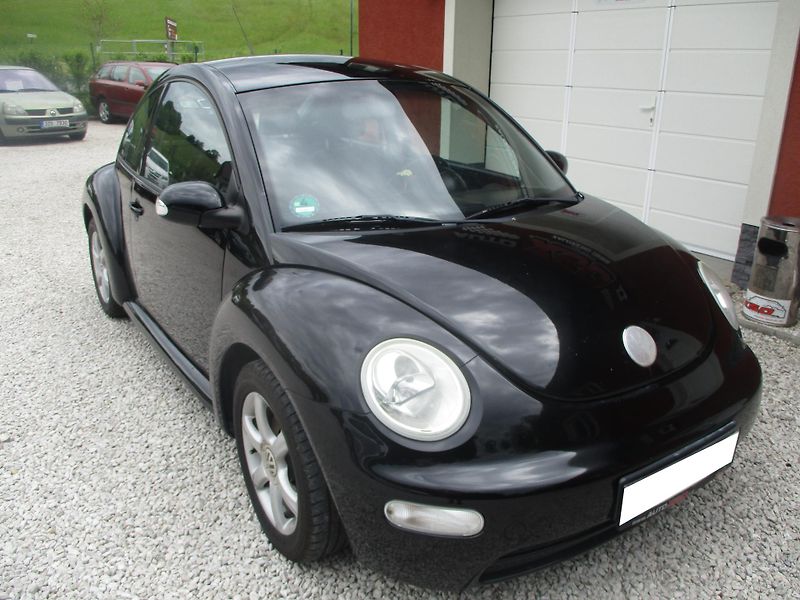 Volkswagen New Beetle 1.6i KLIMA NEHAVAROVANÉ - fotka 1 z 30