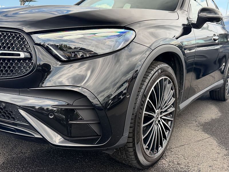 Mercedes-Benz GLC 220 d 4MATIC AMG - fotka 9 z 37
