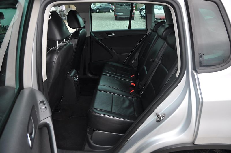 Volkswagen Tiguan 2.0TDi 103kW Trend - fotka 8 z 15