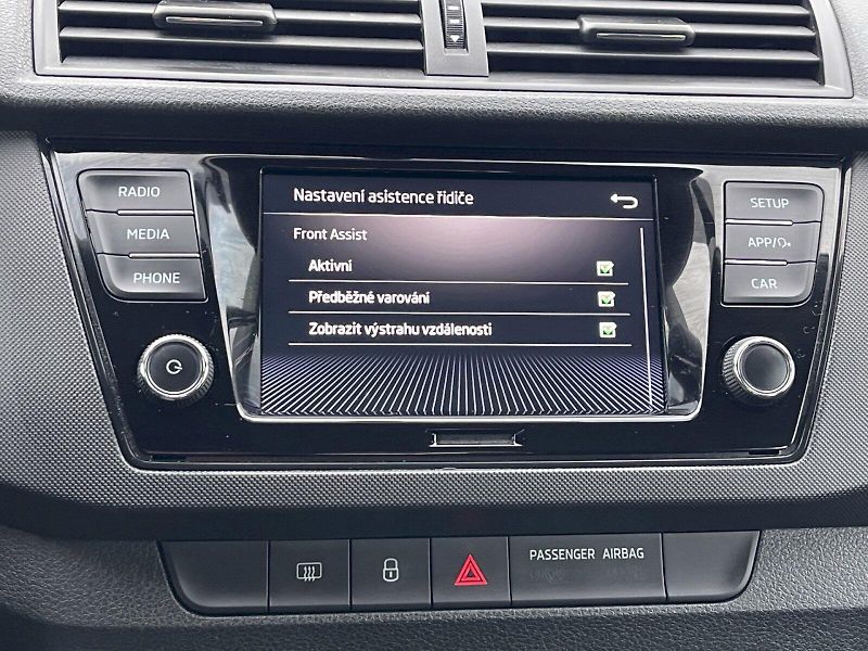 Škoda Fabia (2021) 1.0 TSI 70kW Ambition Plus Com - fotka 14 z 30