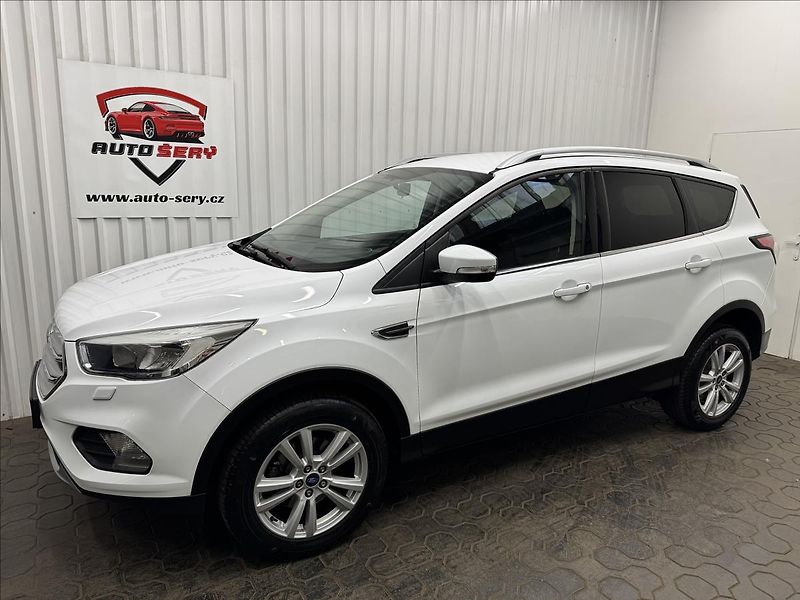 Ford Kuga 1.5EB 110kW TITANIUM 2XALU - fotka 3 z 36