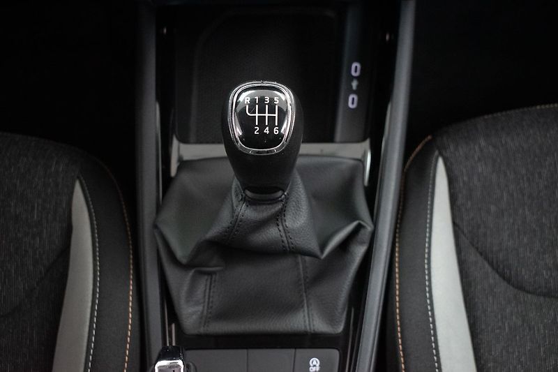 Škoda Scala 1.0 TSI STYLE PLUS*DPH*ČR* - fotka 21 z 39